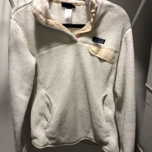 Patagonia Fuzzy re-tool snap pullover